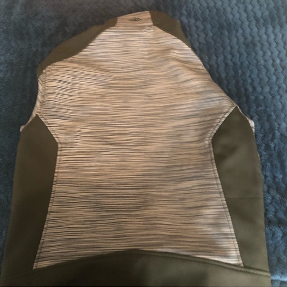 Youth Snozu soft shell fleece lined jacket M 10/12 - Picture 7 of 9